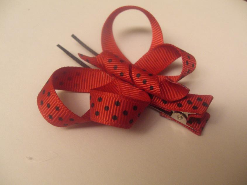 How to make a butterfly hair clip