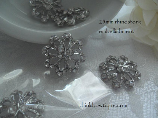 25mm Rhinestone flower with butterfly flatback