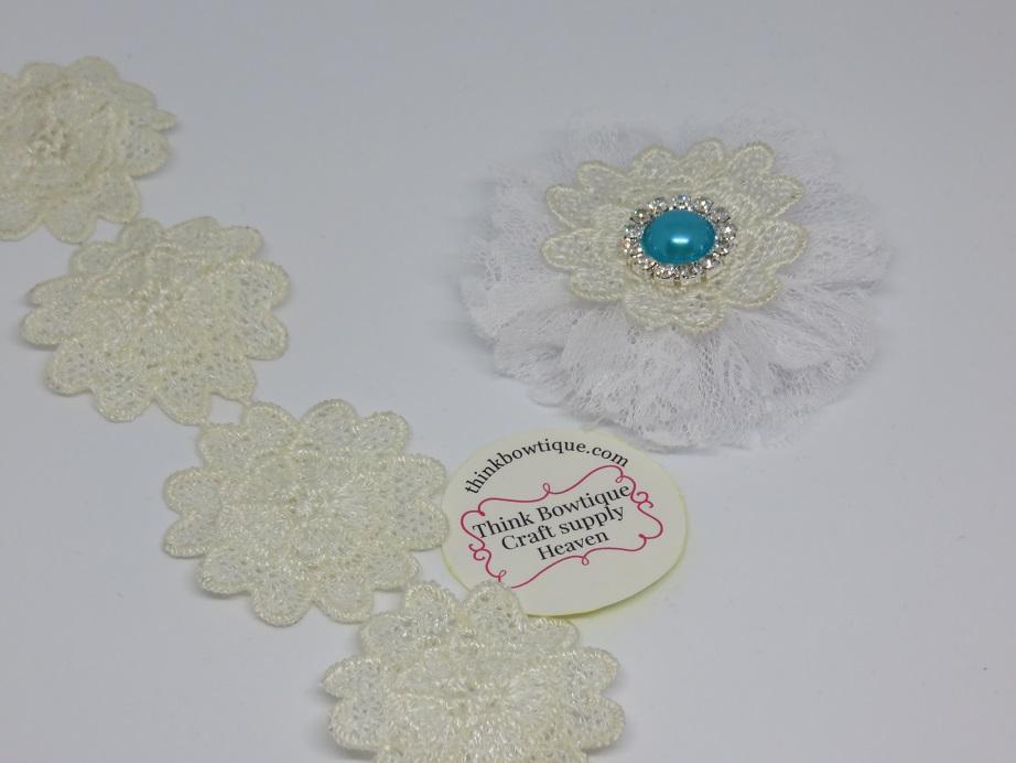 5cm Embroidered motif flower