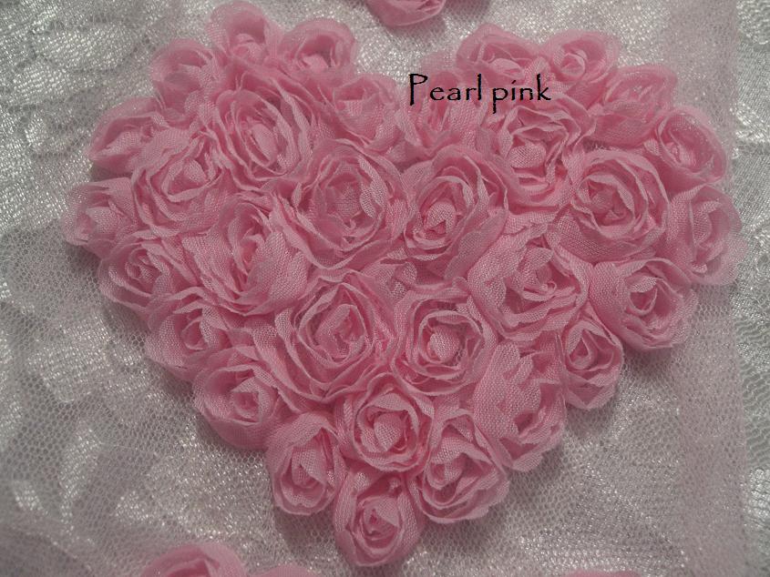 11cm x 10cm Rose mesh HEARTS