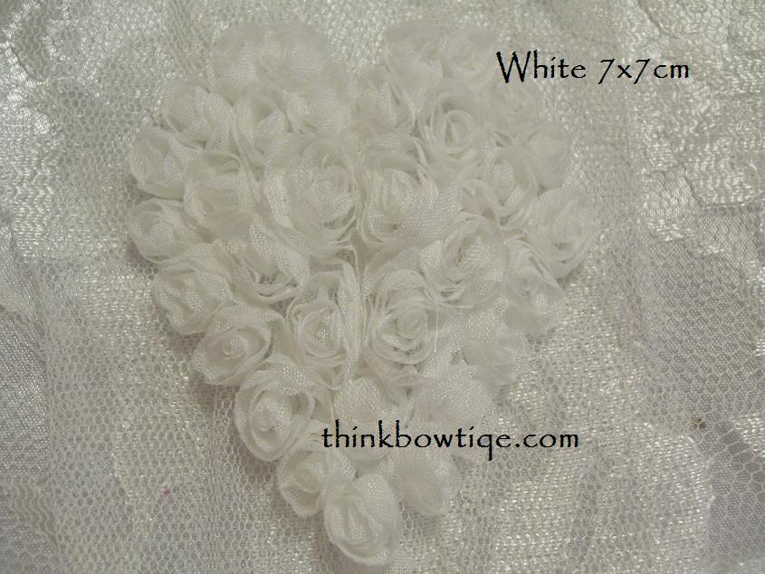 7cm x 7cm Rose mesh hearts small