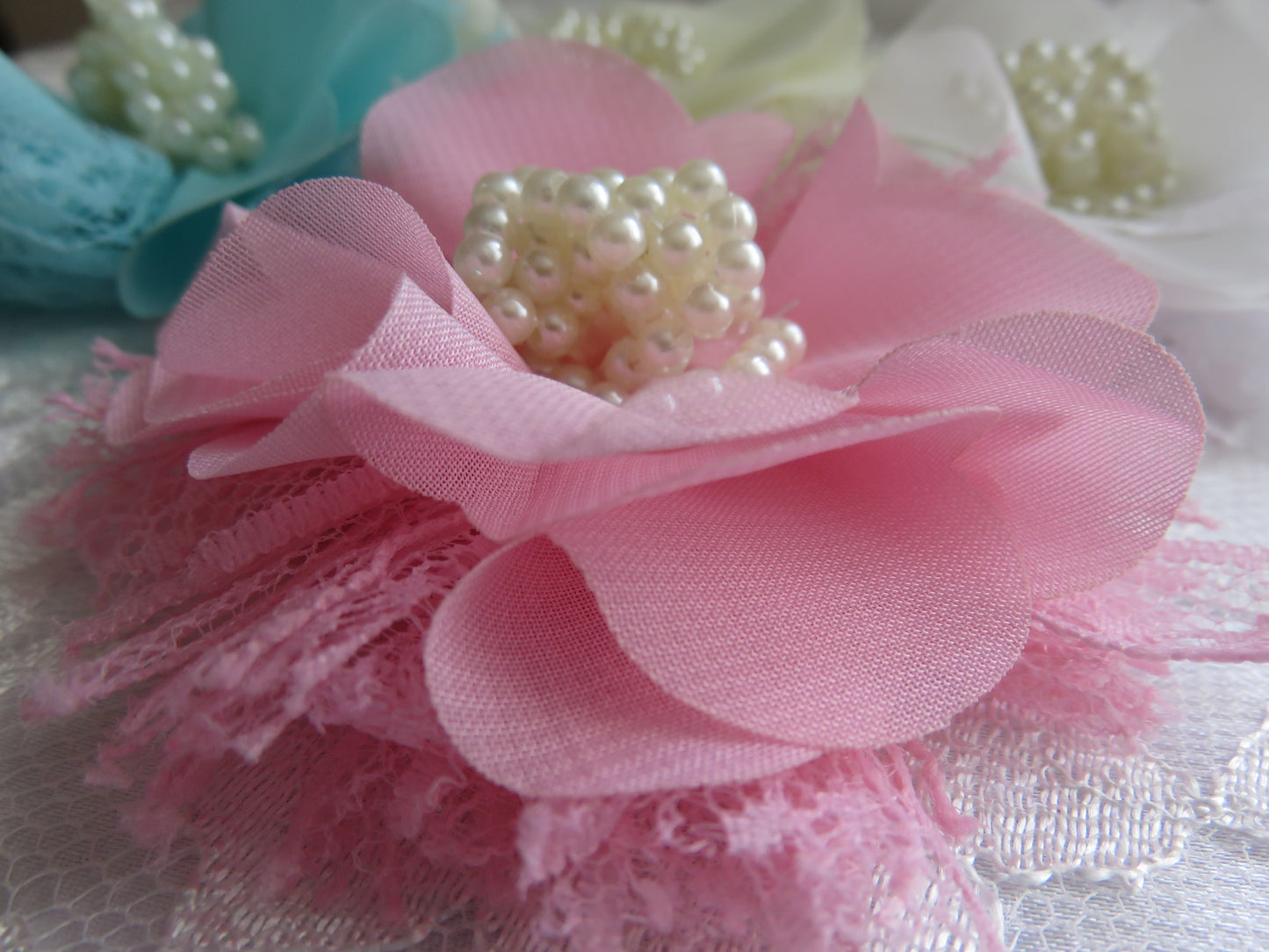 Annabell 8cm chiffon lace pearl flower